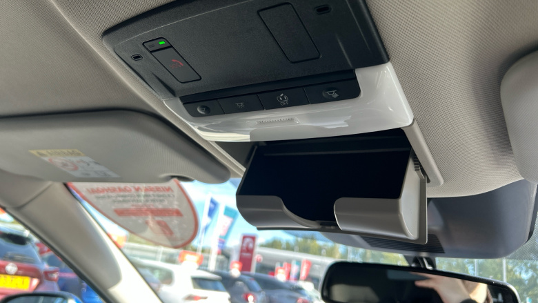 Nissan Qashqai 1.3 DiG-T MH N-Connecta 5dr Petrol Hatchback